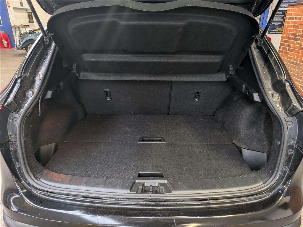 <p>2016 NISSAN QASHQAI TEKNA DCI</p>