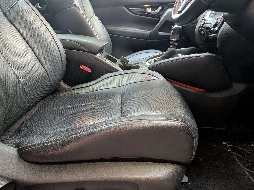 <p>2016 NISSAN QASHQAI TEKNA DCI</p>