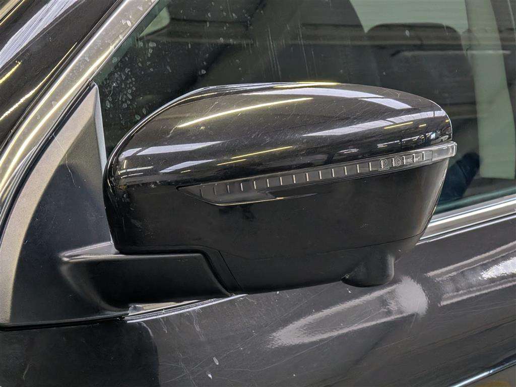 <p>2016 NISSAN QASHQAI TEKNA DCI</p>