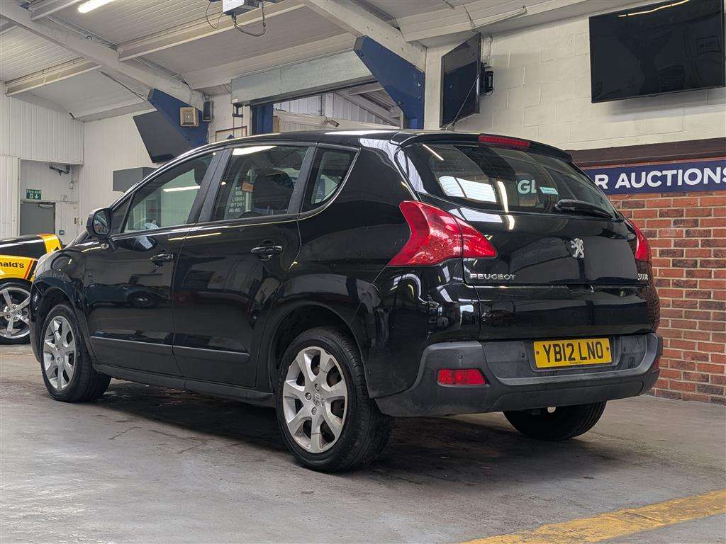 <p>2012 PEUGEOT 3008 ACCESS HDI</p>