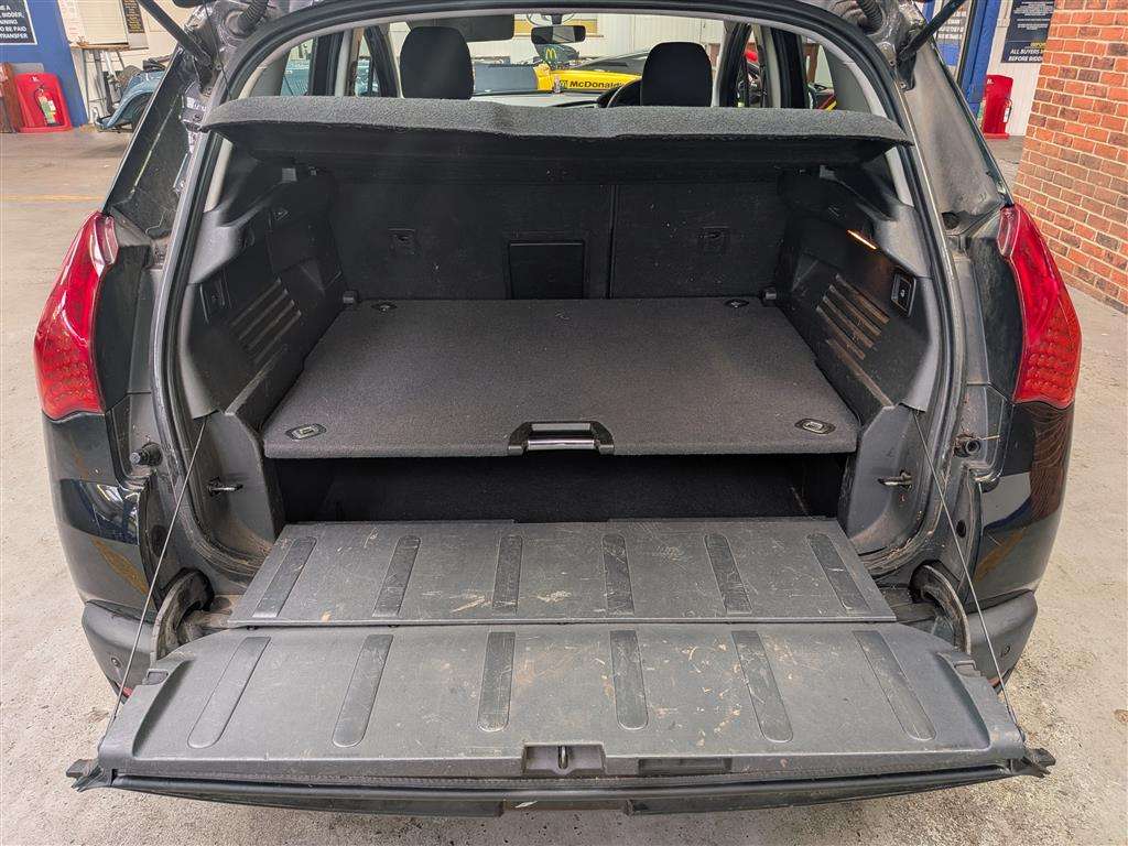 <p>2012 PEUGEOT 3008 ACCESS HDI</p>