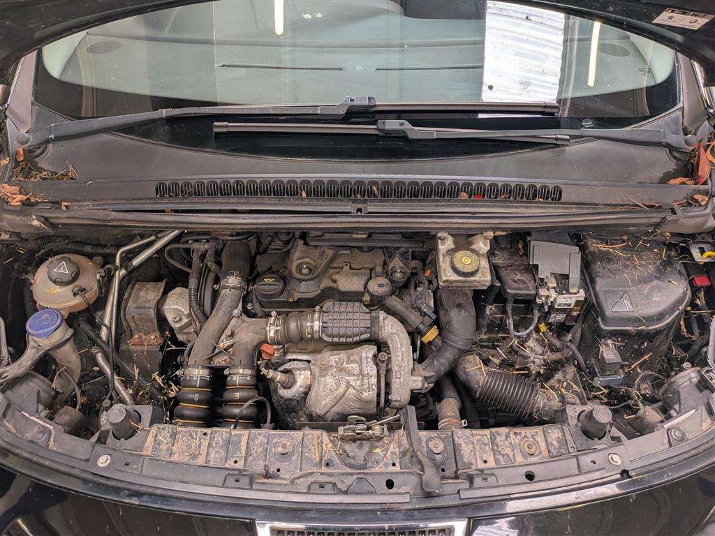 <p>2012 PEUGEOT 3008 ACCESS HDI</p>
