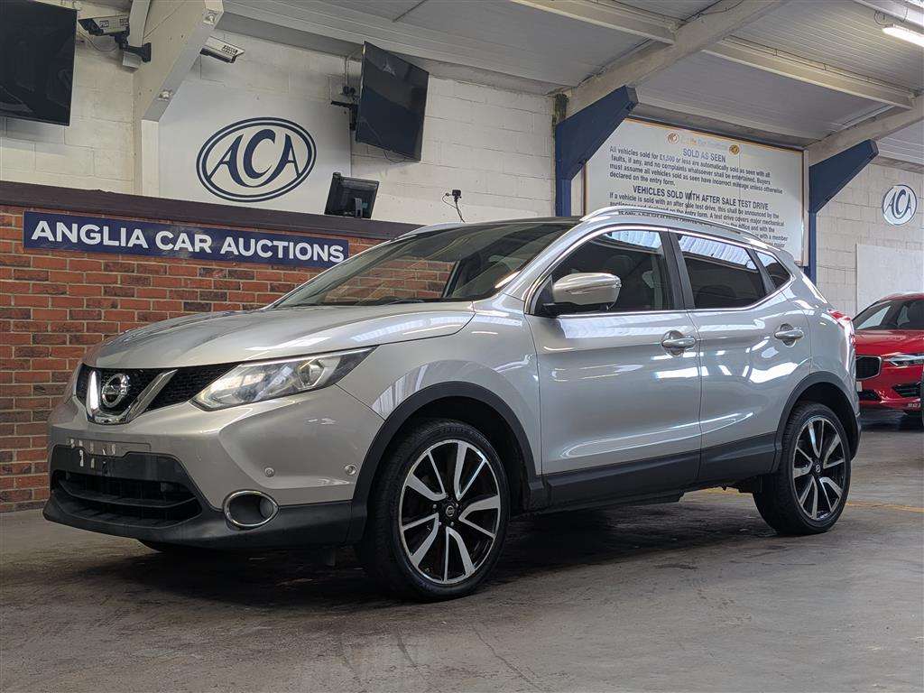 <p>2014 NISSAN QASHQAI TEKNA DCI</p>