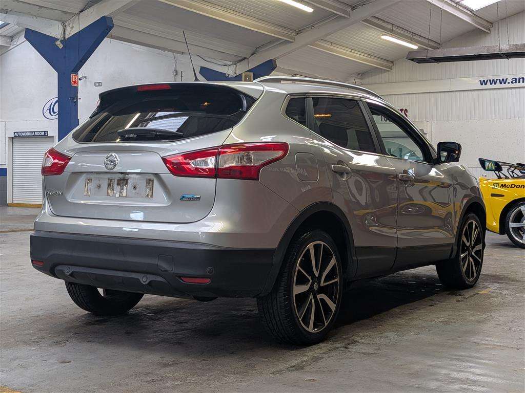 <p>2014 NISSAN QASHQAI TEKNA DCI</p>