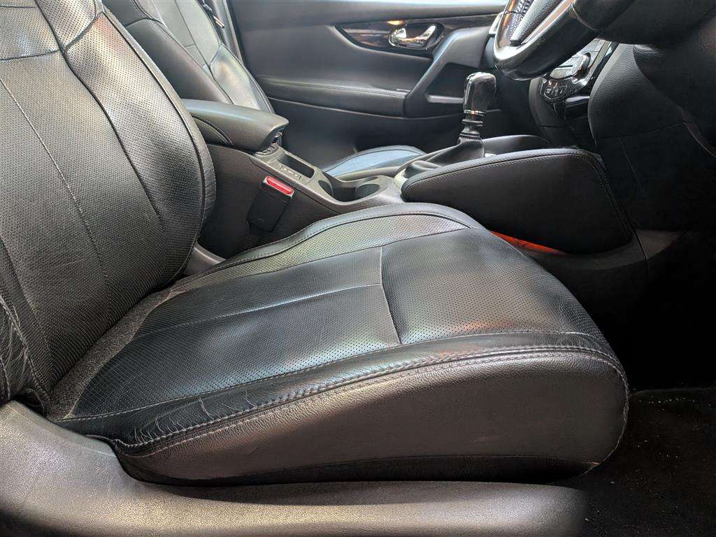 <p>2014 NISSAN QASHQAI TEKNA DCI</p>