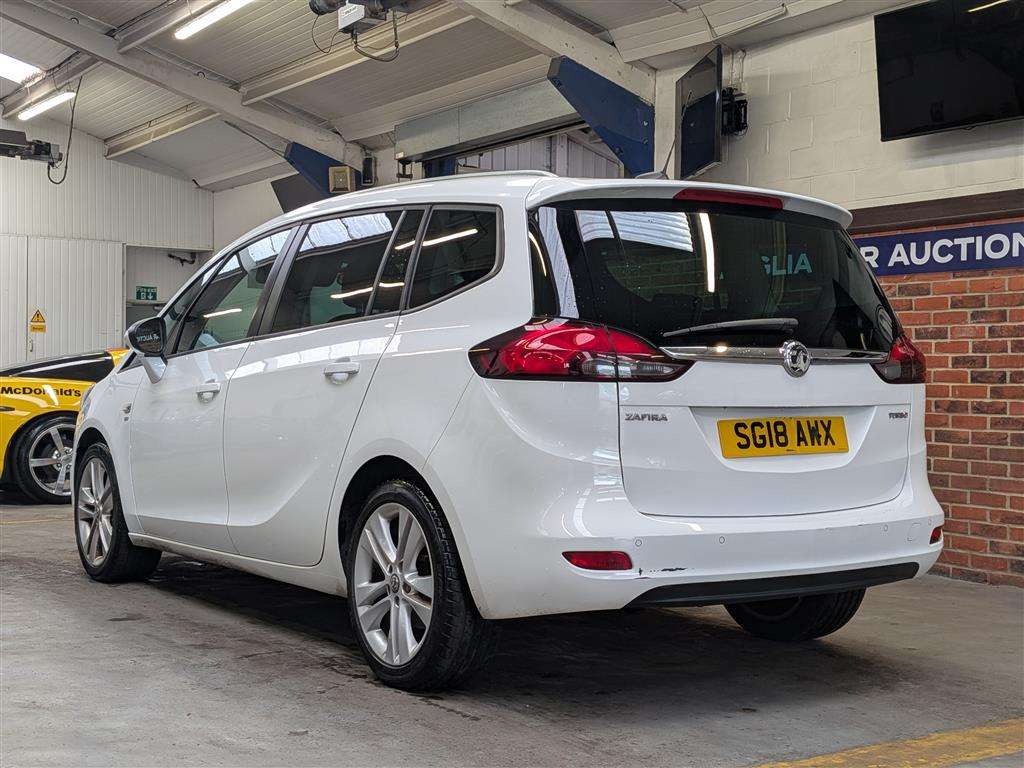 <p>2018 VAUXHALL ZAFIRA TOURER SRI NAV TUR</p>
