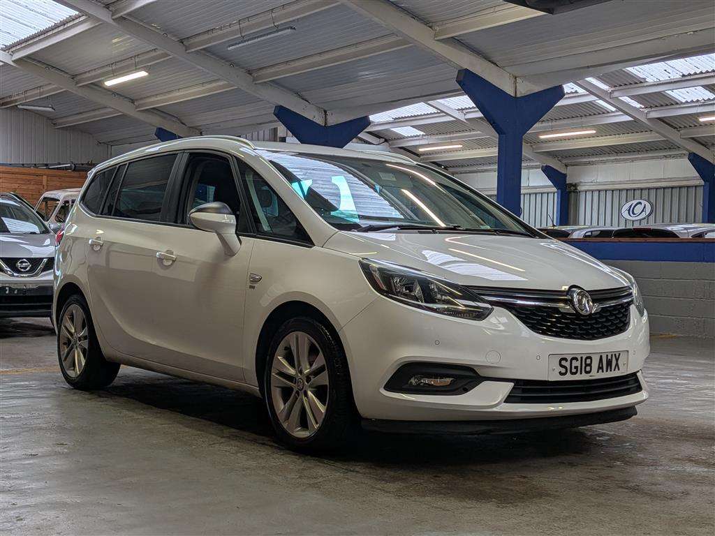 <p>2018 VAUXHALL ZAFIRA TOURER SRI NAV TUR</p>