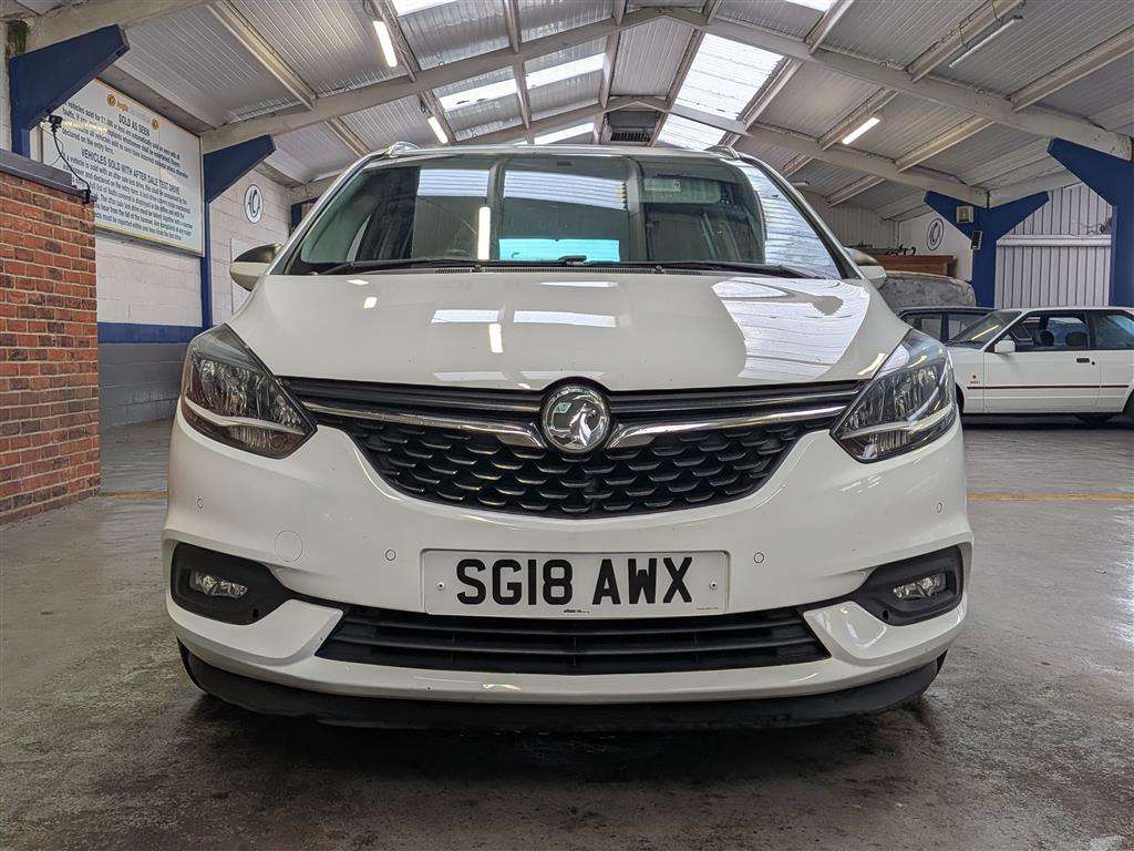 <p>2018 VAUXHALL ZAFIRA TOURER SRI NAV TUR</p>