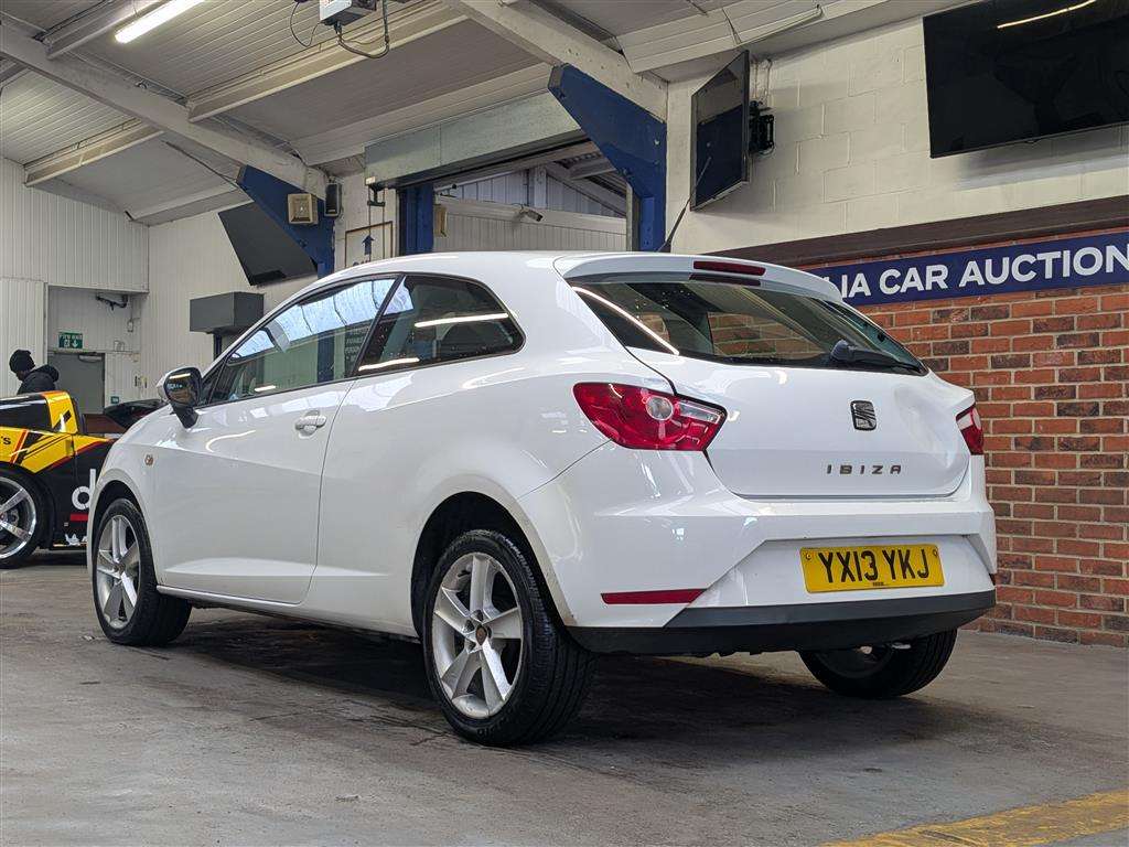<p>2013 SEAT IBIZA TOCA</p>