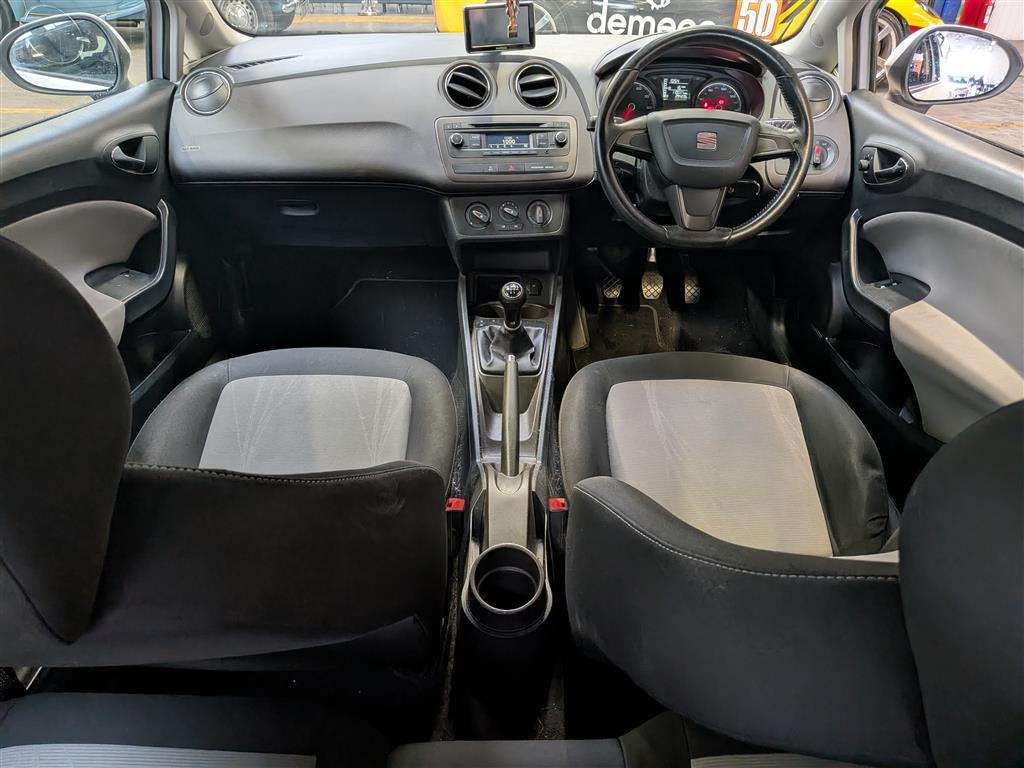 <p>2013 SEAT IBIZA TOCA</p>