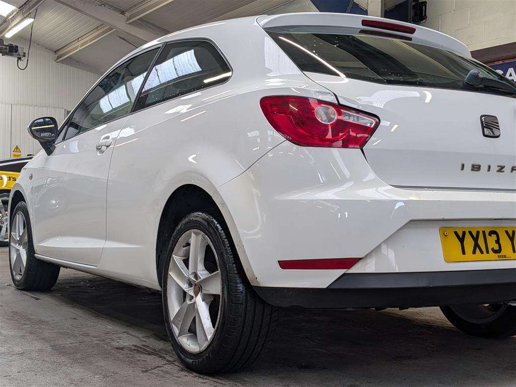 <p>2013 SEAT IBIZA TOCA</p>
