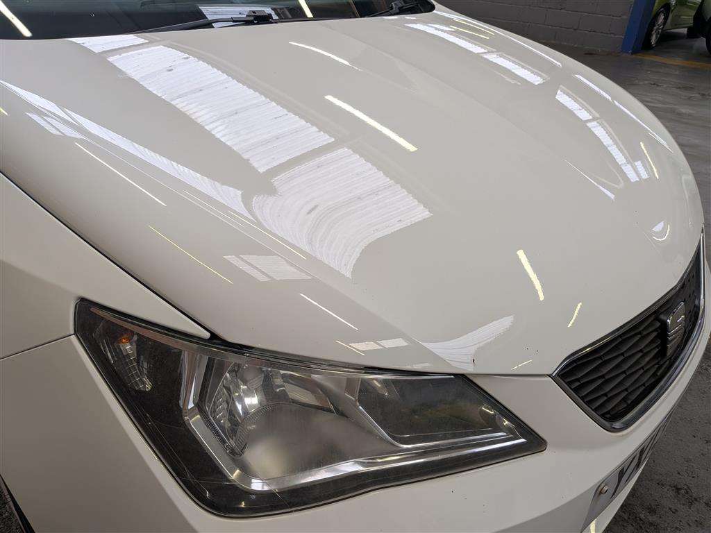 <p>2013 SEAT IBIZA TOCA</p>