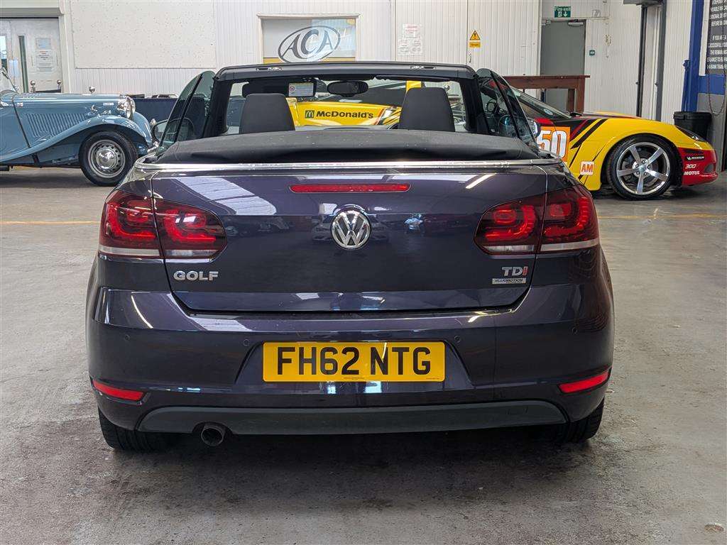 <p>2013 VOLKSWAGEN GOLF SE BLUEMOTION TECH T</p>