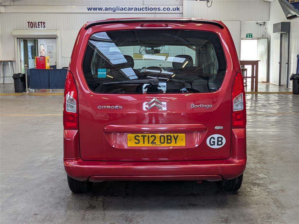 <p>2012 CITROEN BERLINGO MULTISPACE VTR E</p>