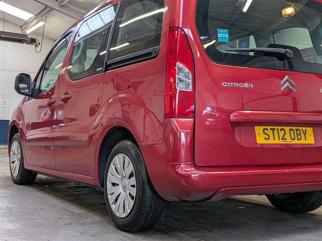 <p>2012 CITROEN BERLINGO MULTISPACE VTR E</p>