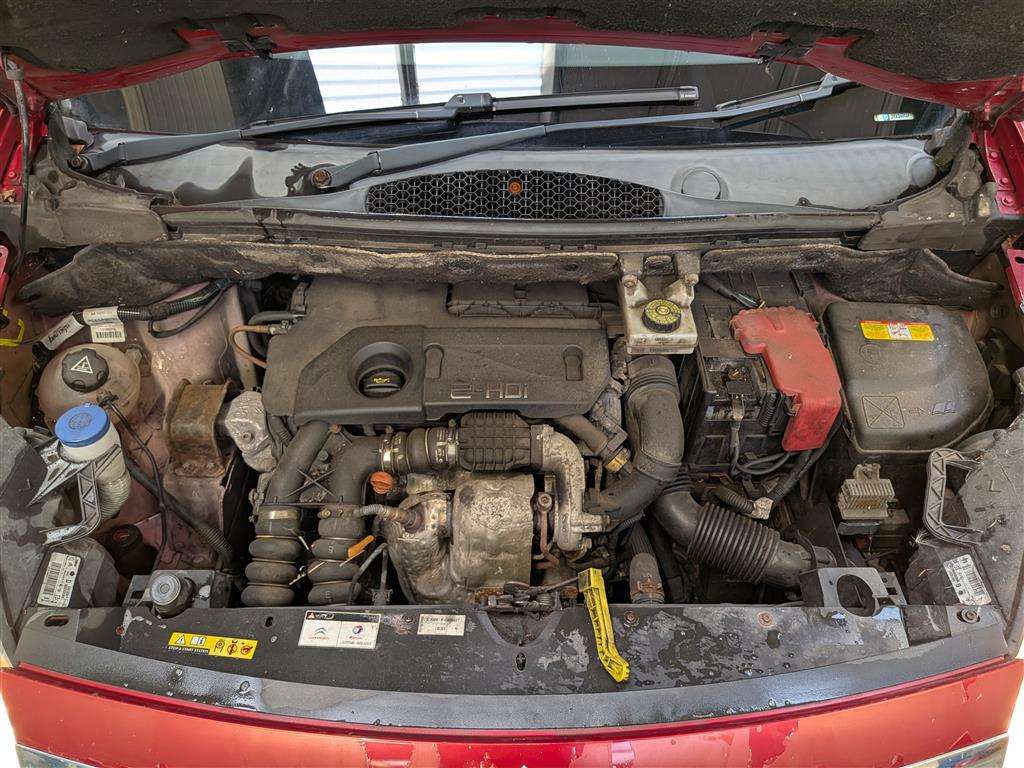 <p>2012 CITROEN BERLINGO MULTISPACE VTR E</p>