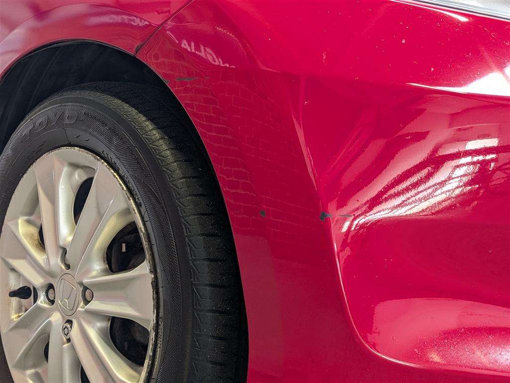<p>2012 HONDA JAZZ I-VTEC ES</p>