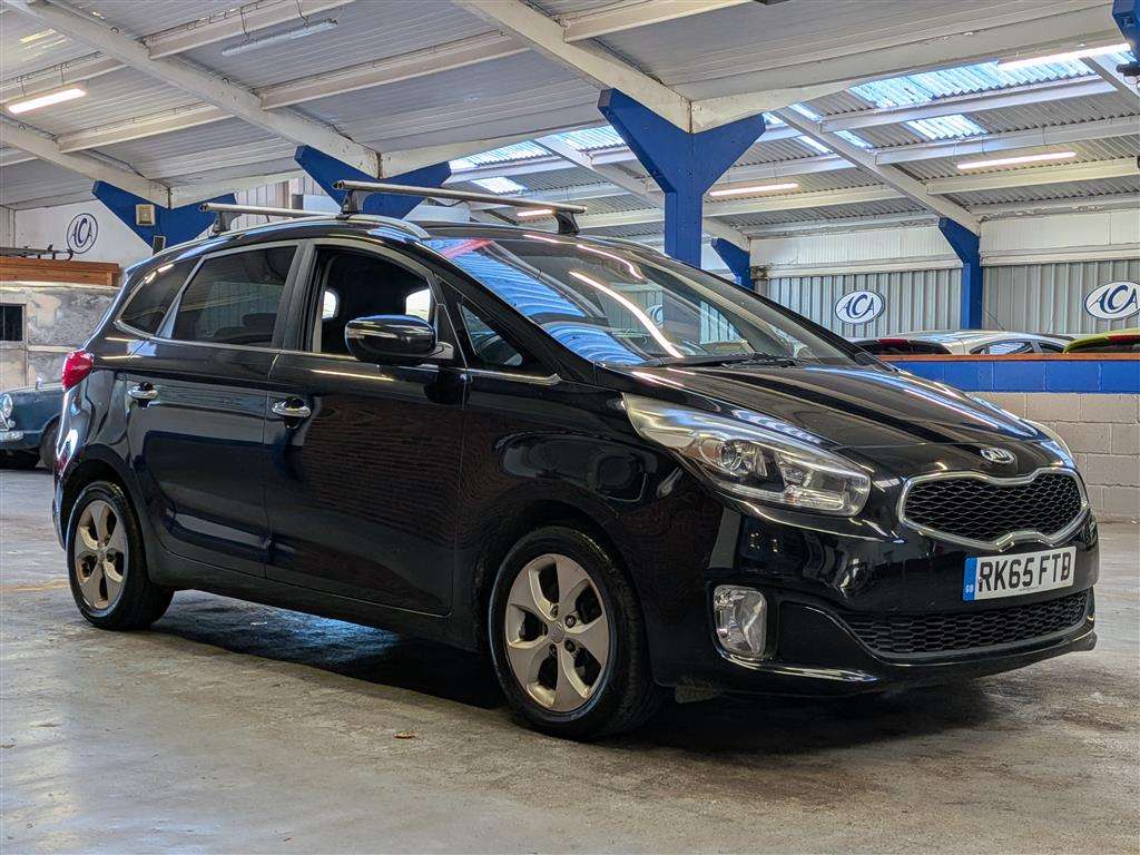 <p>2015 KIA CARENS 2 CRDI ISG</p>
