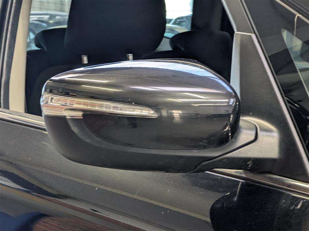<p>2015 KIA CARENS 2 CRDI ISG</p>