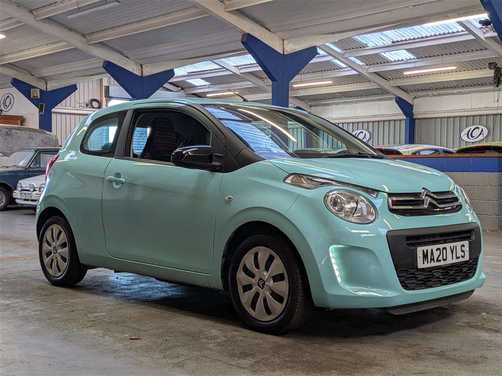 <p>2020 CITROEN C1 FEEL</p>