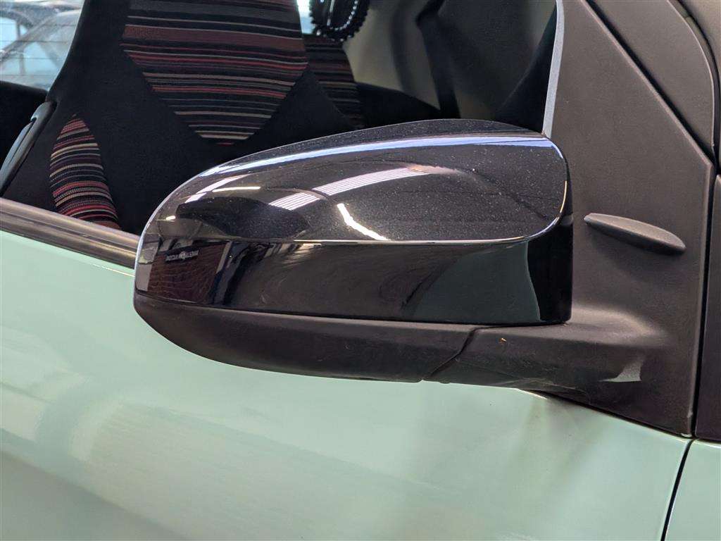 <p>2020 CITROEN C1 FEEL</p>