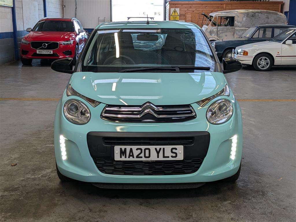 <p>2020 CITROEN C1 FEEL</p>