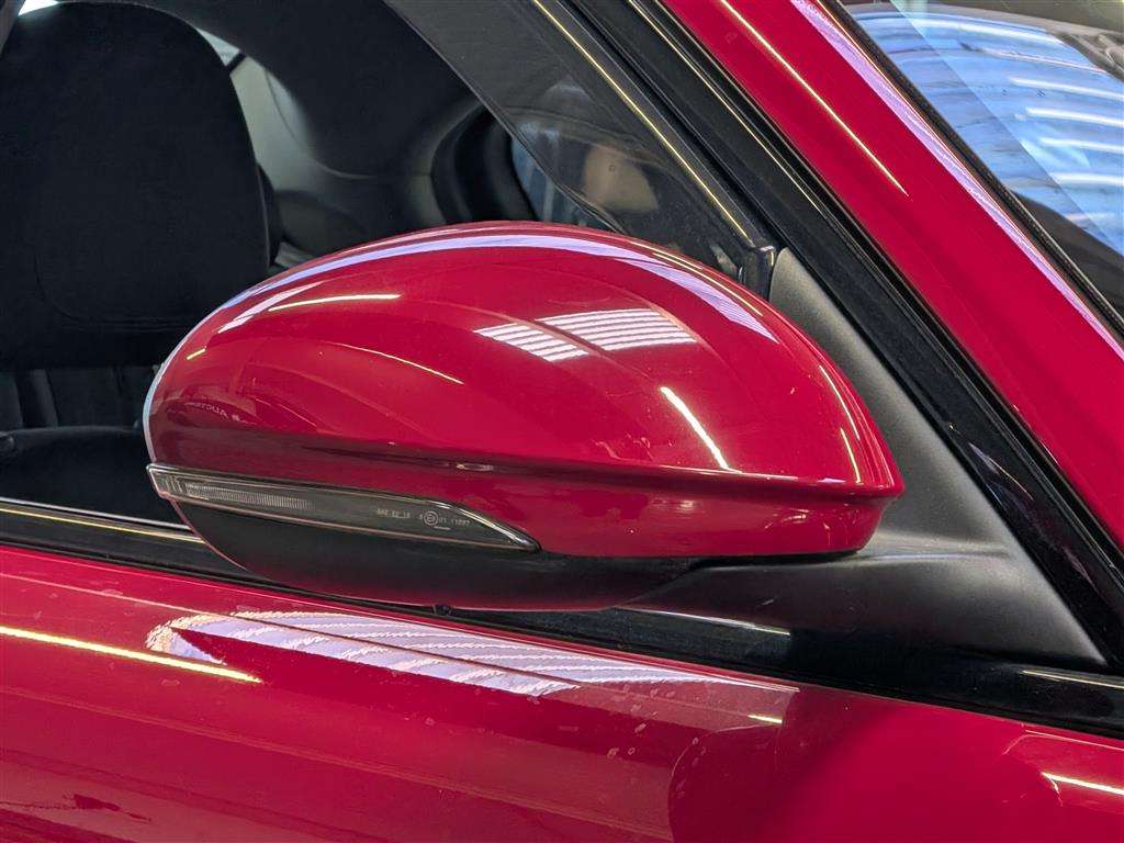 <p>2018 ALFA ROMEO GIULIA VELOCE TB AUTO</p>