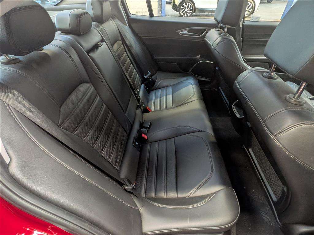 <p>2018 ALFA ROMEO GIULIA VELOCE TB AUTO</p>