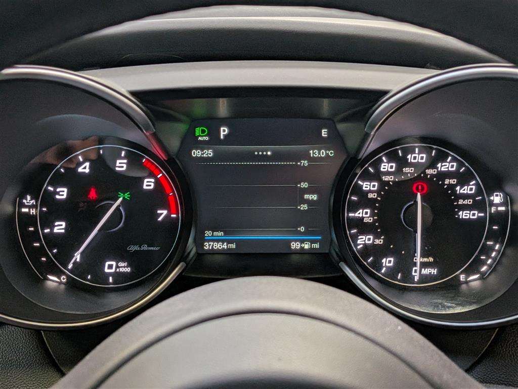 <p>2018 ALFA ROMEO GIULIA VELOCE TB AUTO</p>