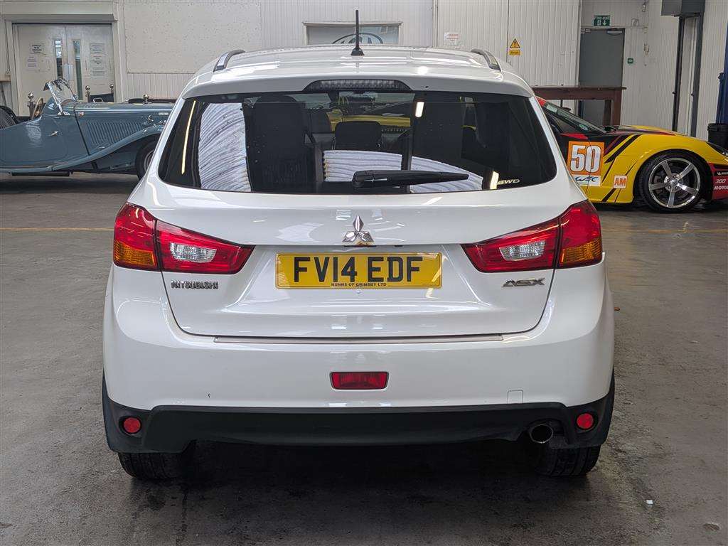 <p>2014 MITSUBISHI ASX 4 DI-D 4X4 AUTO</p>