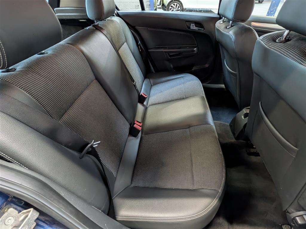 <p>2008 VAUXHALL ASTRA DESIGN</p>