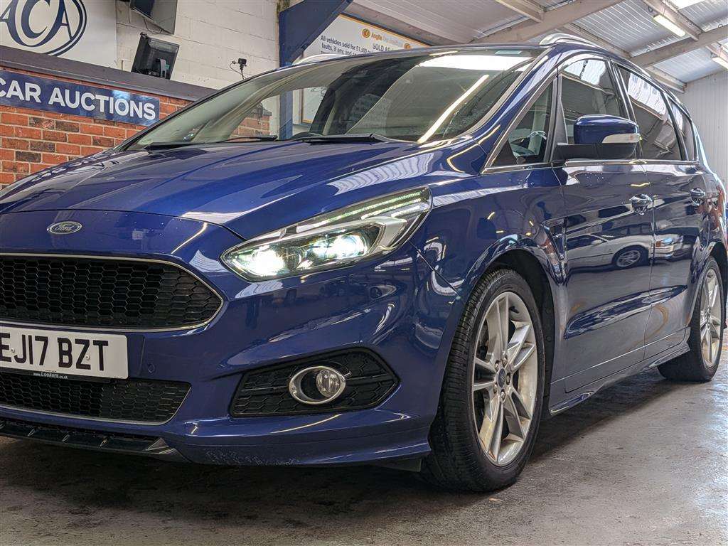 <p>2017 FORD S-MAX TITANIUM SPORT TDCI</p>