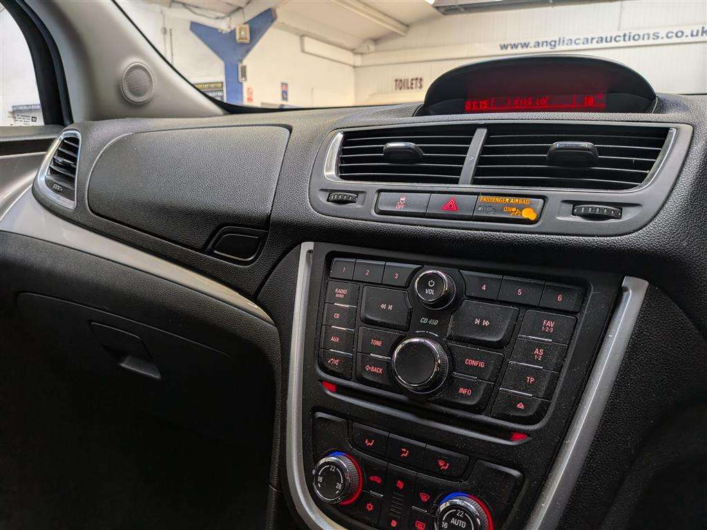 <p>2013 VAUXHALL MOKKA EXCLUSIV S/S</p>