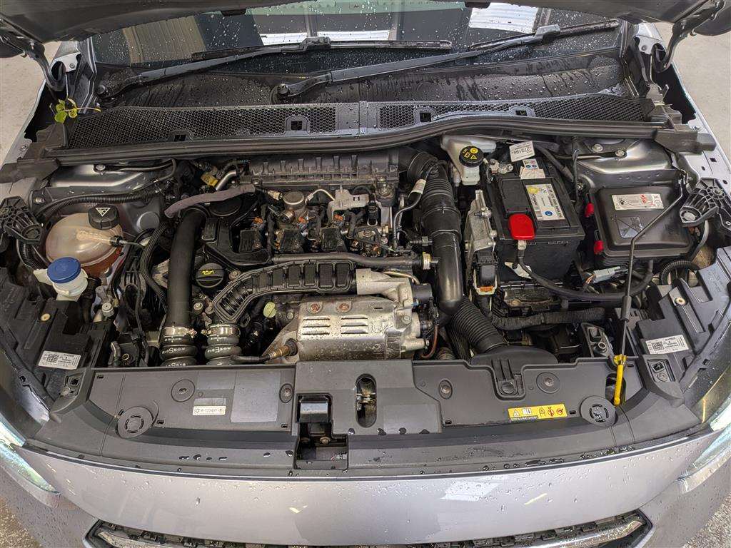 <p>2020 VAUXHALL CORSA SRI PREMIUM TURBO</p>