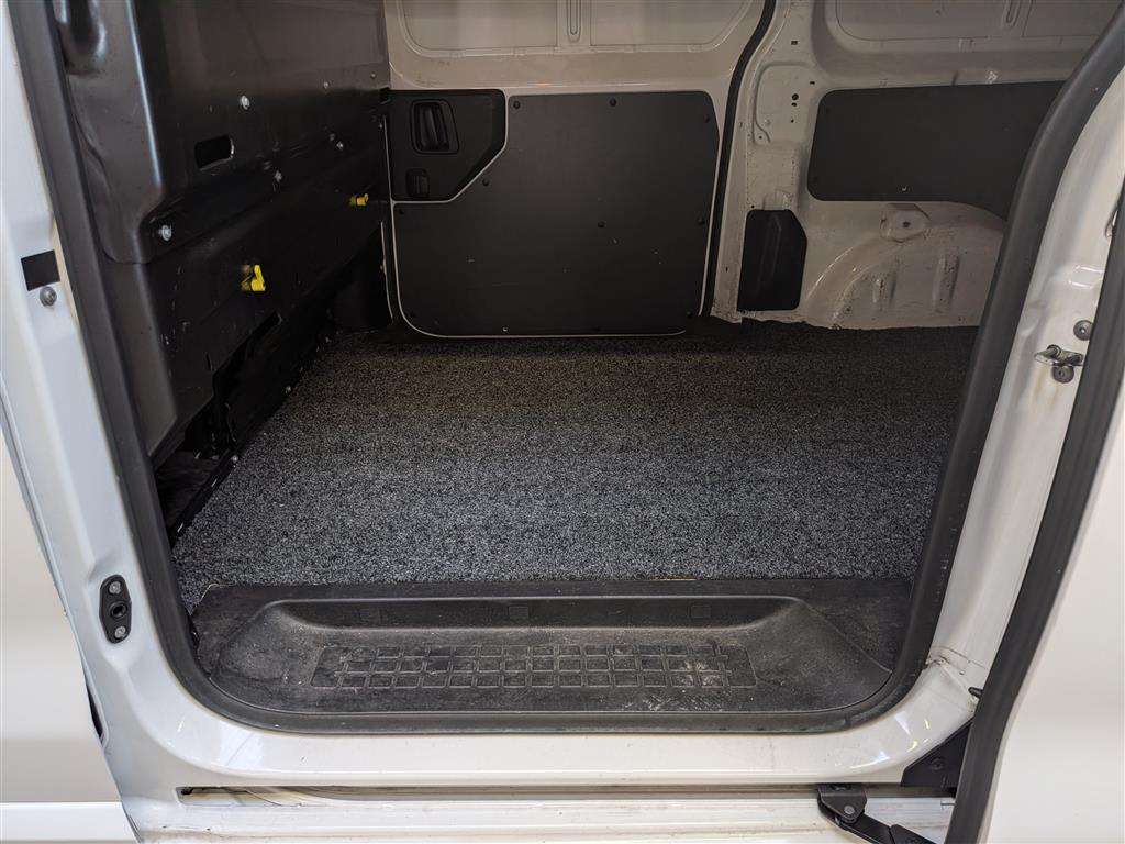 <p>2020 VAUXHALL VIVARO 3100 SPORTIVE S/S</p>