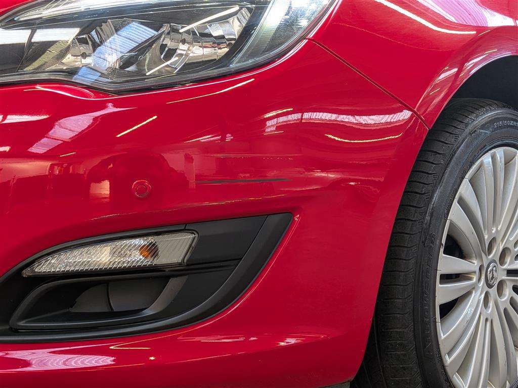 <p>2013 VAUXHALL ASTRA ENERGY</p>
