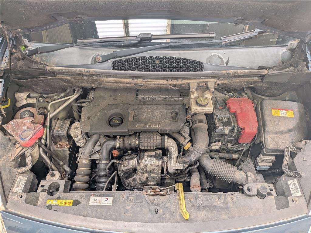 <p>2012 CITROEN BERLINGO M-SP AIR XTR E-H</p>