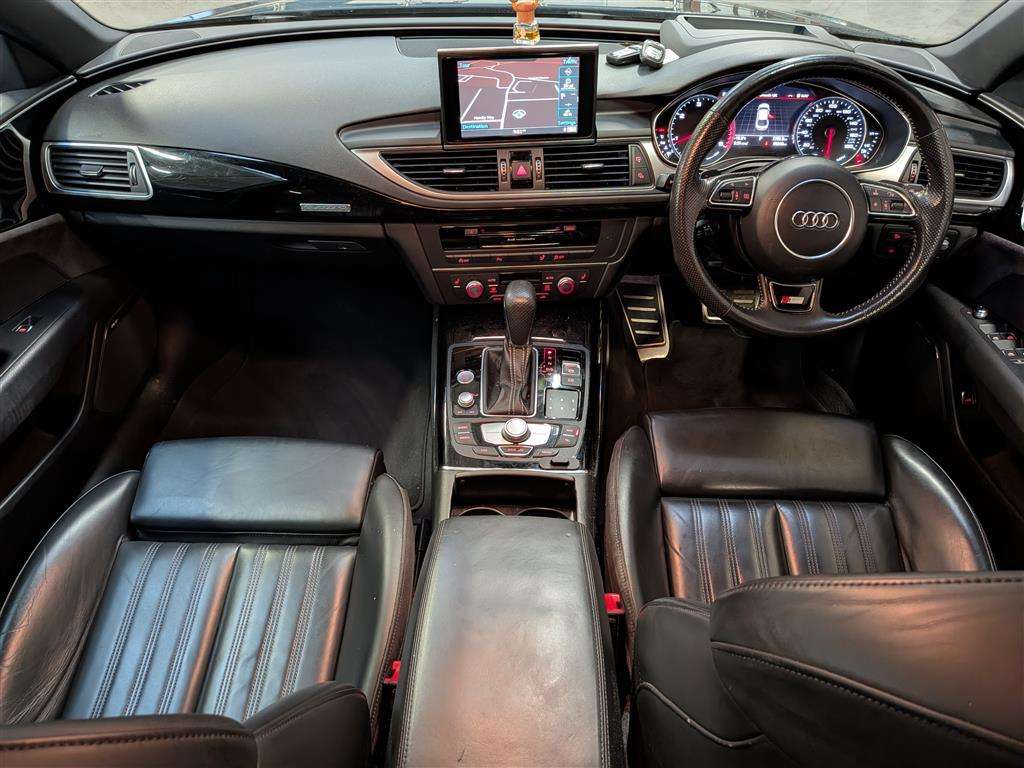 <p>2016 AUDI A7 S LINE BLACK ED TDI QU</p>
