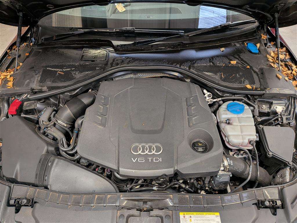 <p>2016 AUDI A7 S LINE BLACK ED TDI QU</p>