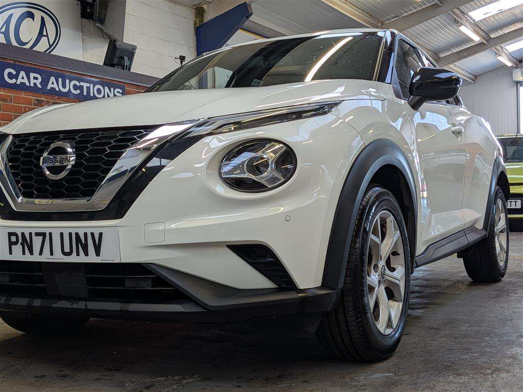<p>2021 NISSAN JUKE N-CONNECTA DIG-T</p>