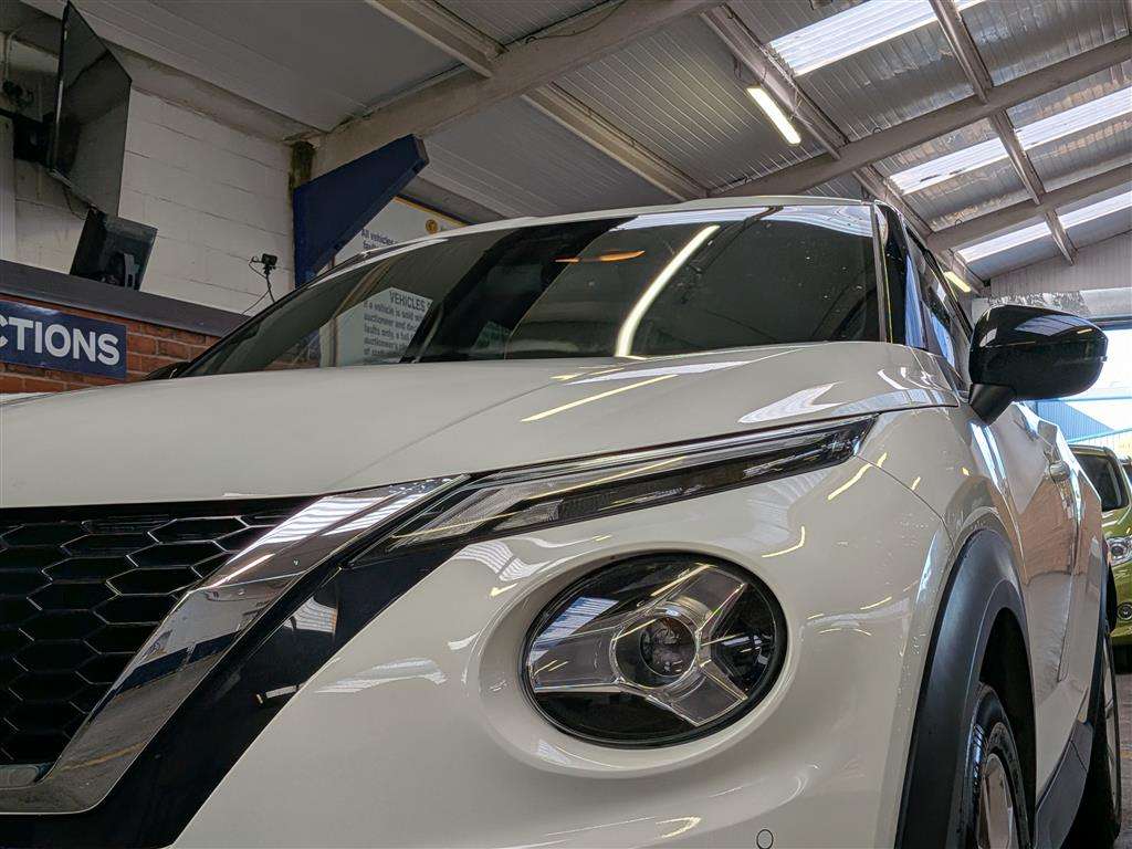 <p>2021 NISSAN JUKE N-CONNECTA DIG-T</p>