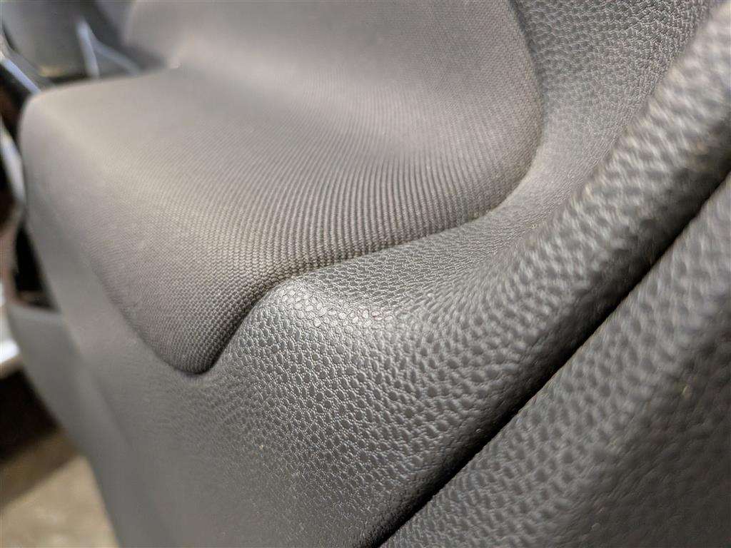 <p>2013 FORD FIESTA TITANIUM</p>