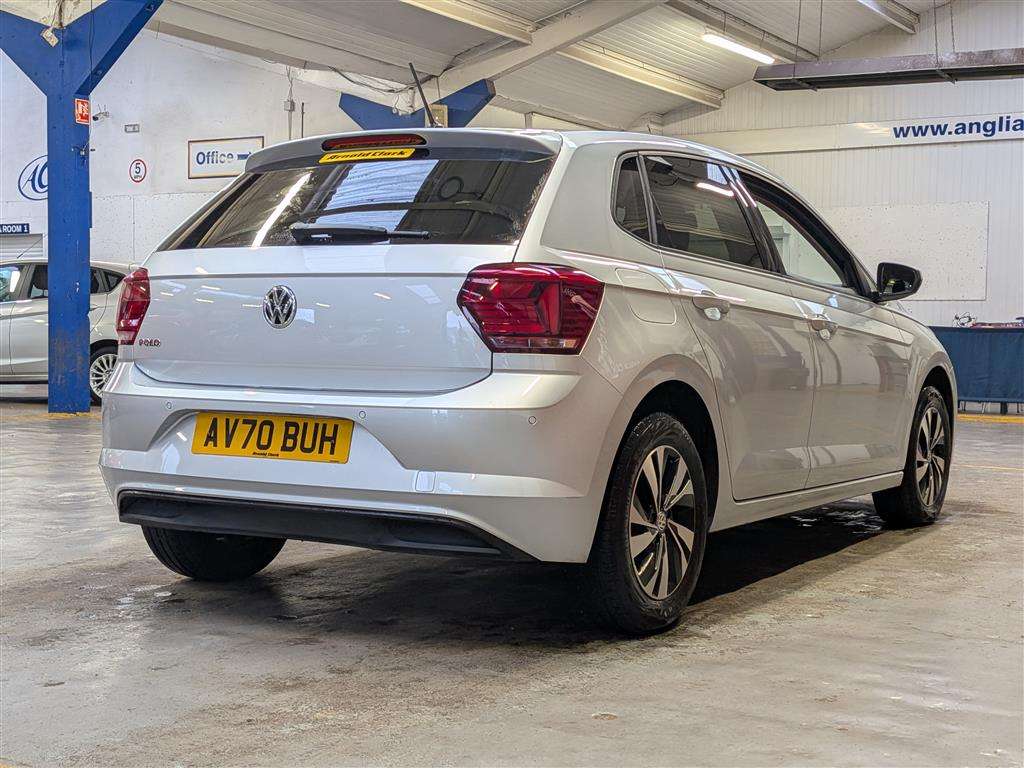 <p>2020 VOLKSWAGEN POLO MATCH TSI S-A</p>