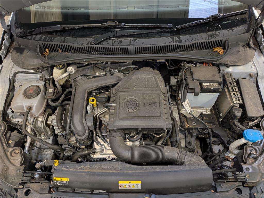 <p>2020 VOLKSWAGEN POLO MATCH TSI S-A</p>