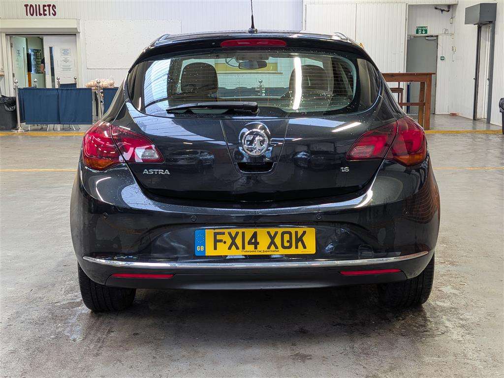 <p>2014 VAUXHALL ASTRA SRI</p>