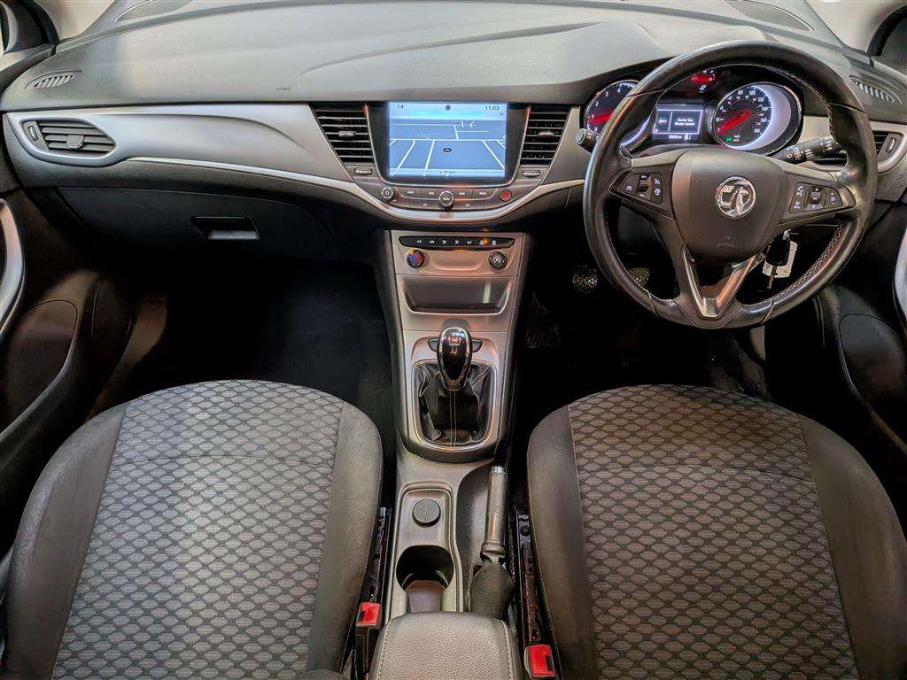 <p>2017 VAUXHALL ASTRA TECH LINE</p>