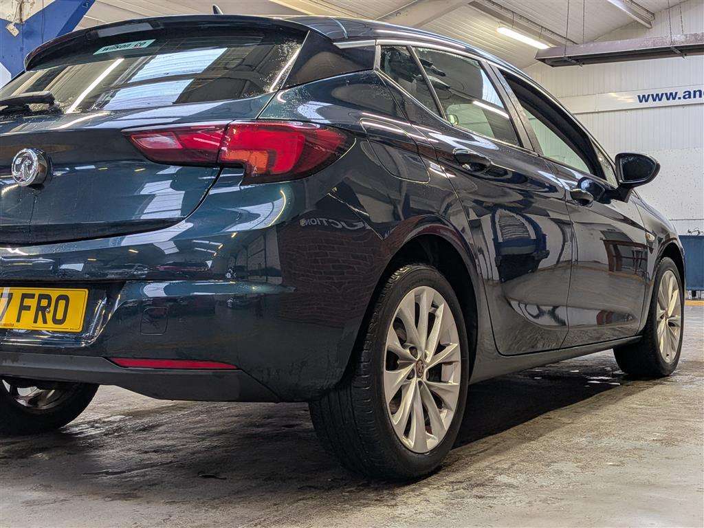 <p>2017 VAUXHALL ASTRA TECH LINE</p>