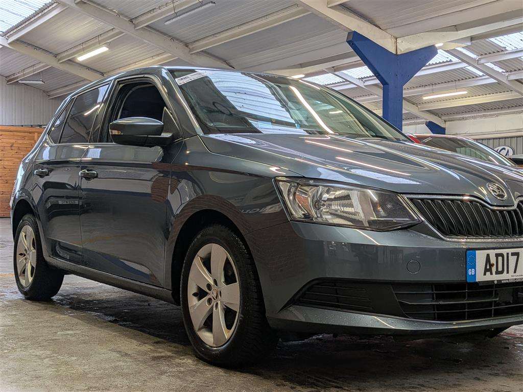 <p>2017 SKODA FABIA SE MPI</p>