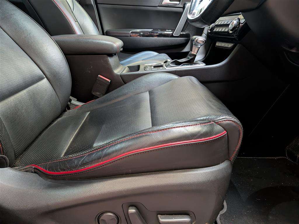 <p>2020 KIA SPORTAGE GT-LINE S CRDI I</p>