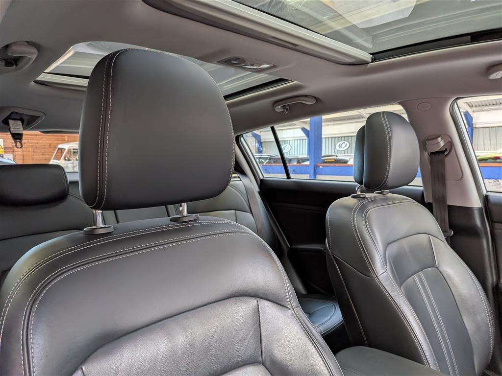 <p>2014 KIA SPORTAGE KX-3 CRDI</p>